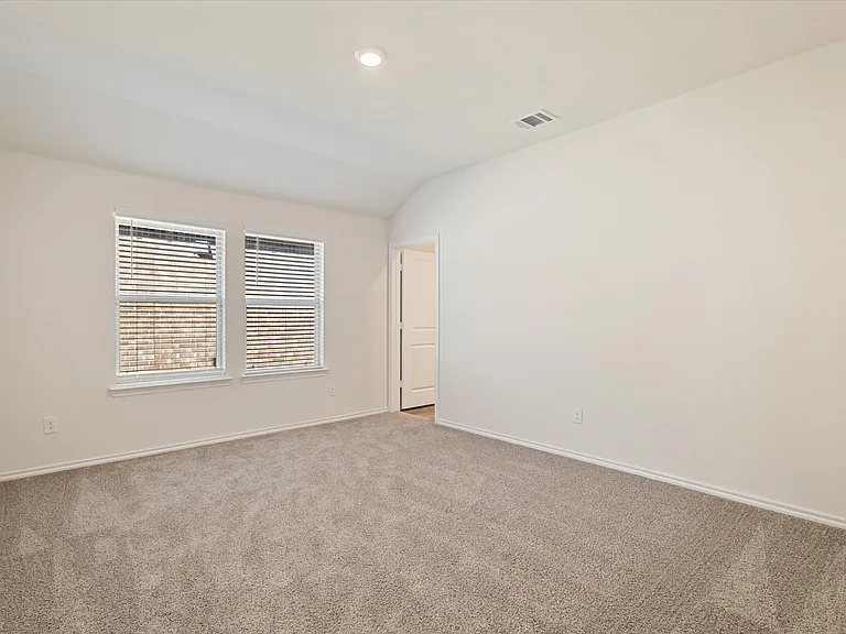 2319 Burleson Rd — Photo 13