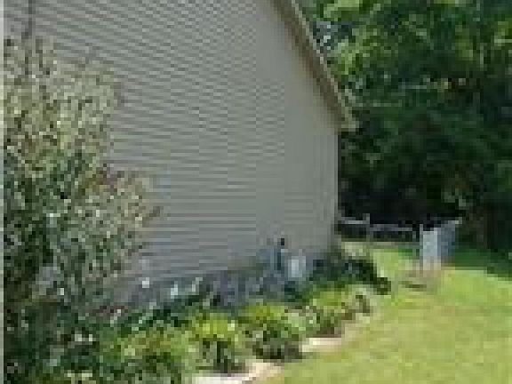 2nd image of 404 Kelsey Dr