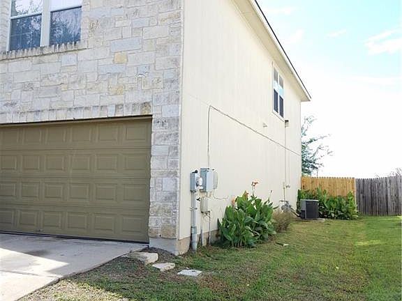 3rd image of 6604 Plains Crest Dr