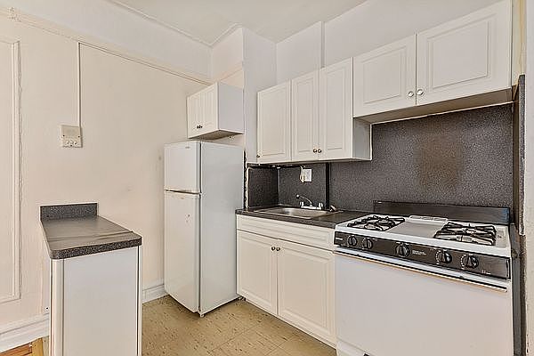 1st image of 2 Seaman Ave #5C