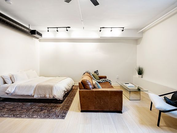 5th image of 7 Crombie St Unit 3