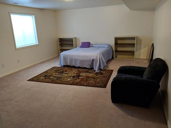 5th image of 3729 E Heartland Cir