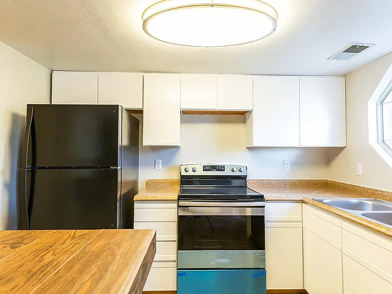 12513 E Pacific Cir #D — Photo 14