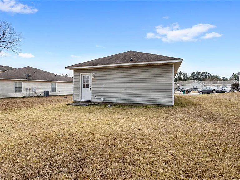 5467 Quail Creek Cir — Photo 29
