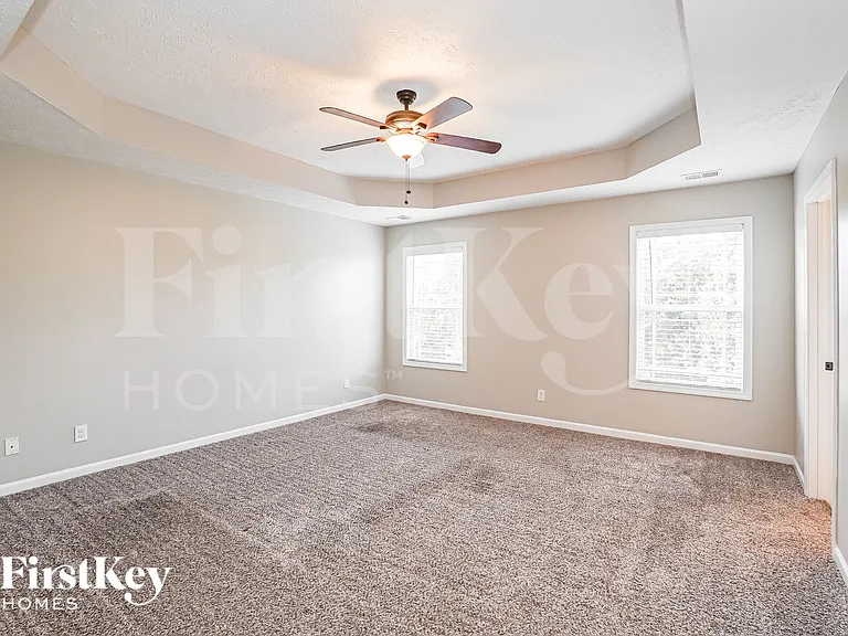 1309 Loren Cir — Photo 8