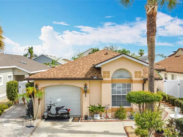 3233 Brewster Dr, Kissimmee, FL 34743