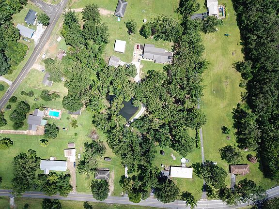 5th image of 300 Tuscumbia Rd