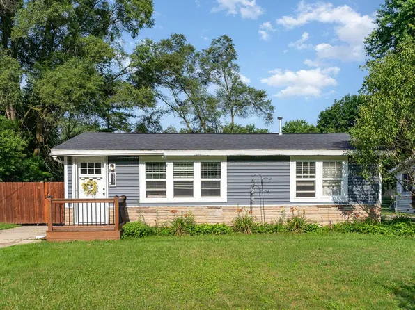 3817 Waldo Ave, Midland, MI 48642