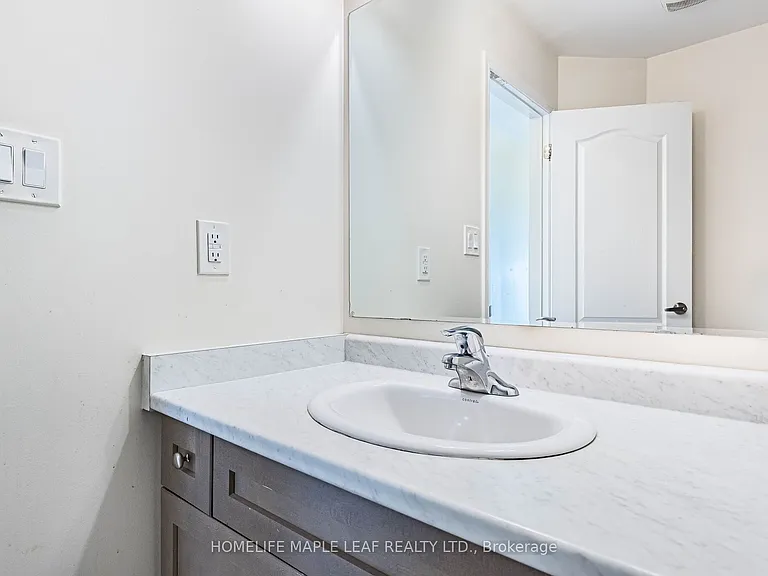 67 Benhurst Cres — Photo 45