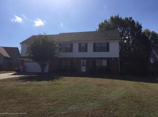 951 Waterford Pl, Southaven, MS 38671