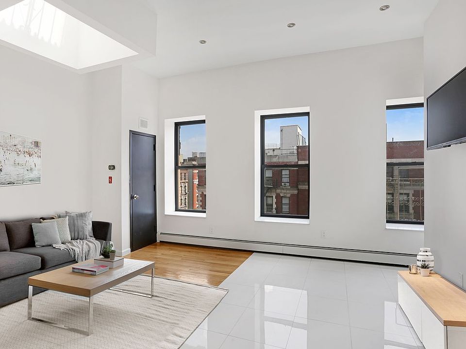 1st image of 169 Manhattan Ave APT 6E
