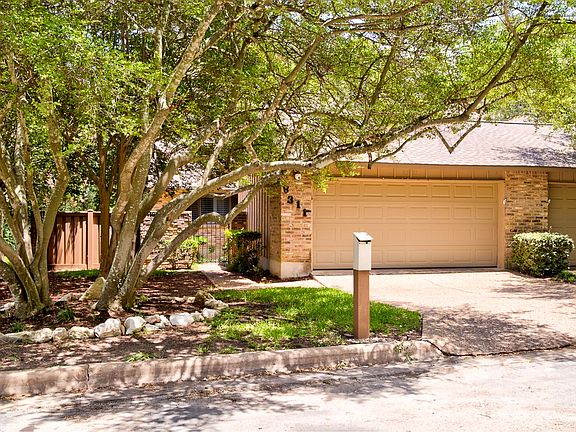 2nd image of 8311 Summer Place Dr