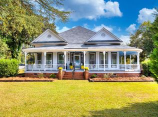 203 N Hampton St, Pinewood, SC 29125