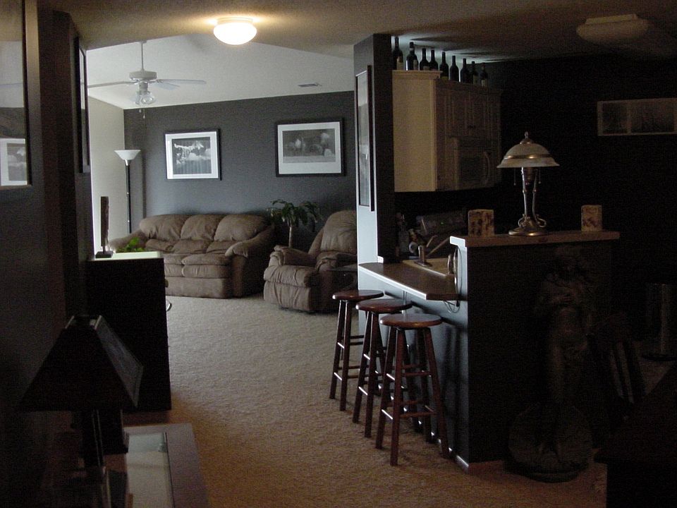 2nd image of 6000 Meridian Dr APT 13