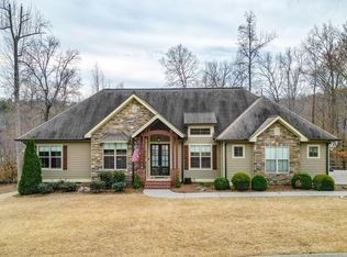 3255 Hidden Lake Rd, Dalton, GA 30721