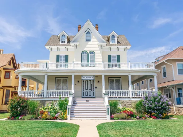 819 Beach Ave APT 2, Cape May, NJ 08204