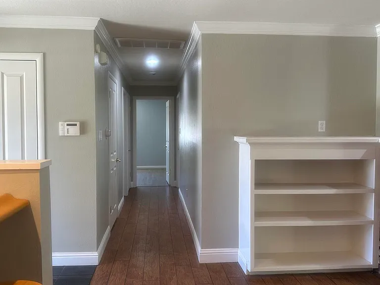 101 Shady Ln — Photo 15