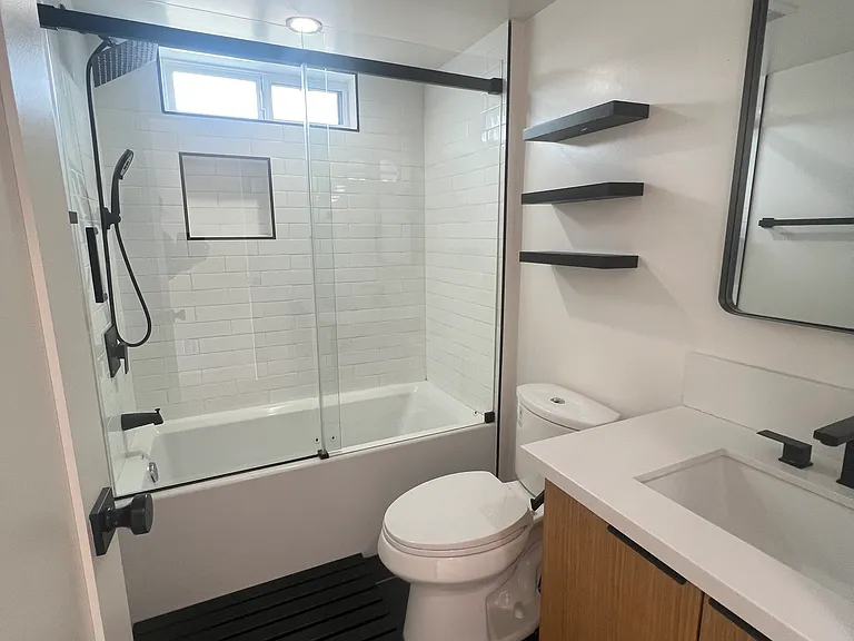 6006 Comey Ave — Photo 41