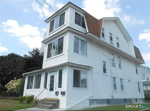 166 Booth St Photo 1