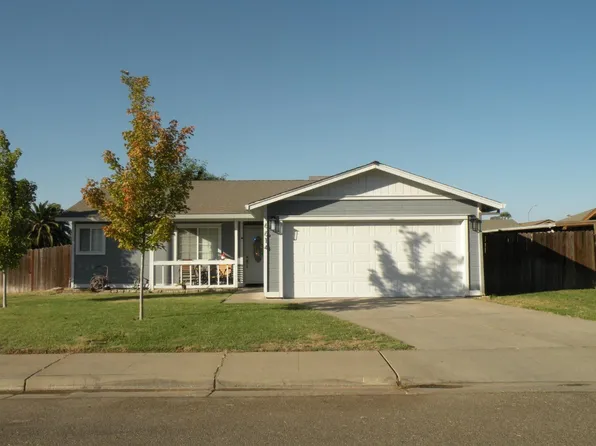 16614 Carob Ct, Delhi, CA 95315