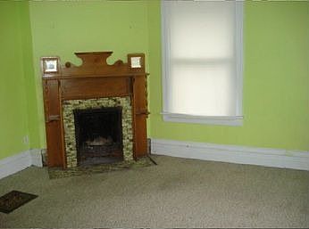 2nd image of 423 W Park Ave