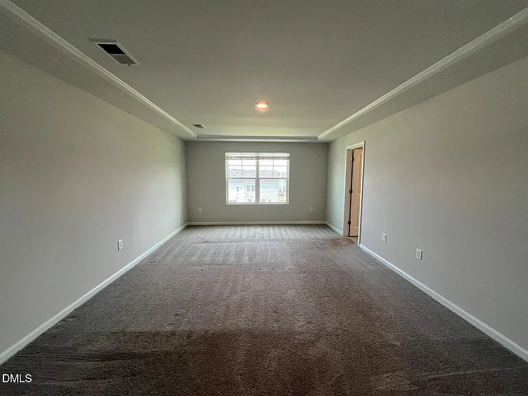 5047 Tura St — Photo 15