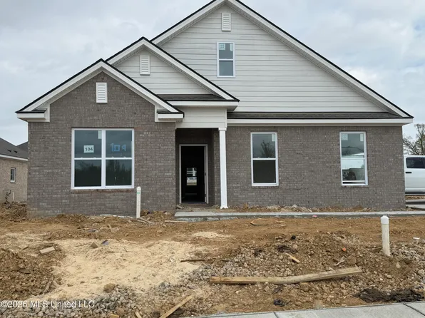 5486 Braham Dr, Olive Branch, MS 38654