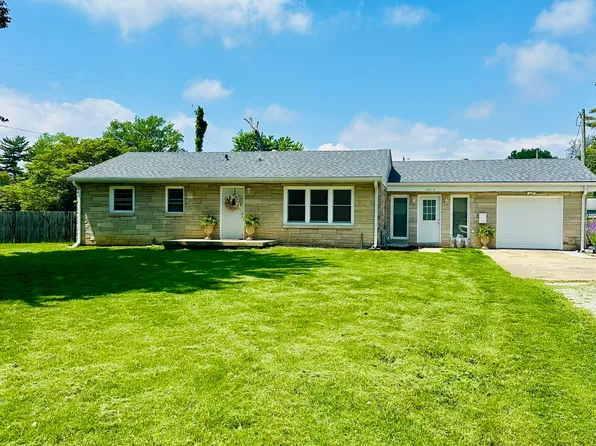 3414 Rost Dr, Columbus, IN 47203