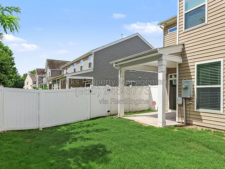 13431 Savannah Point Dr — Photo 28