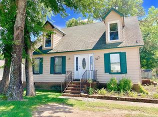 110 Samuel St, Fayetteville, NC 28312