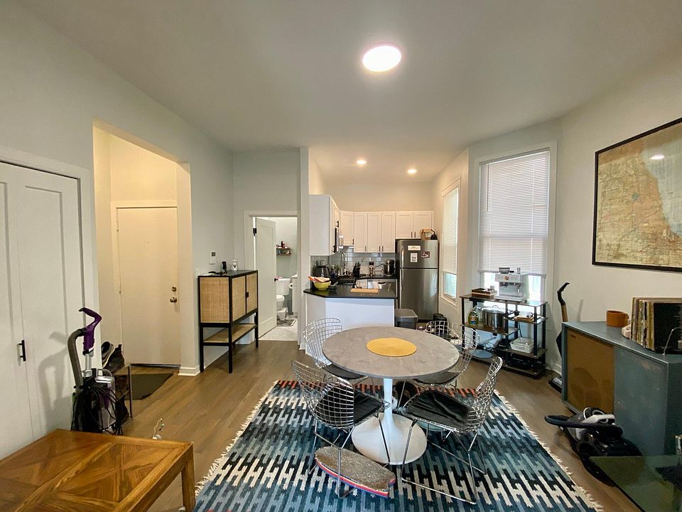 1st image of 1823 W North Ave #2R