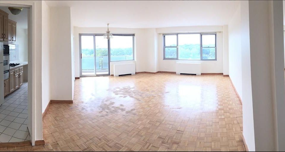 1st image of 13765 Queens Blvd