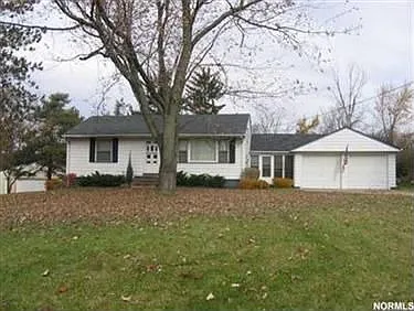 25241 Columbus Rd photo 1