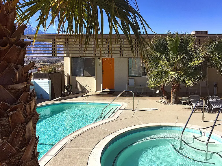 68110 Club Circle Dr #1 — Photo 9