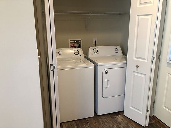 5th image of 1316 Cora Ln Unit 2