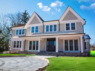 285 Old Short Hills Rd, Short Hills, NJ 07078