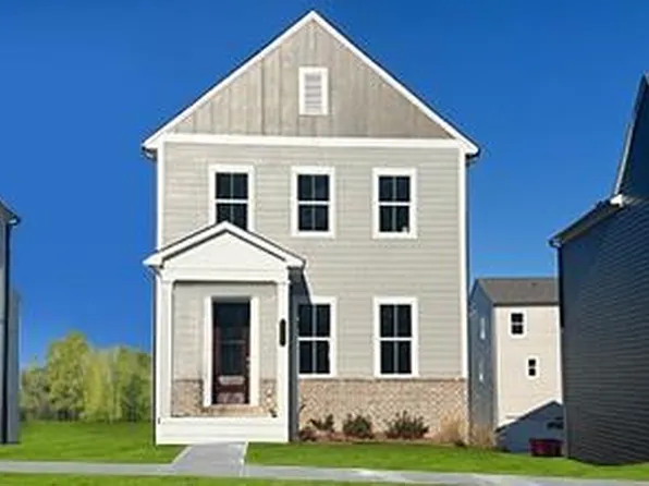 2705 Creek View Ter NW, Atlanta, GA 30318