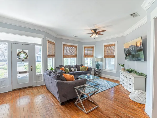 511 E Franklin St, Hillsboro, TX 76645