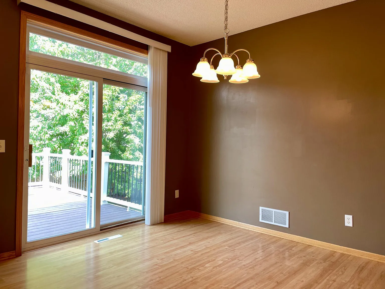 6765 Greenbriar Curv — Photo 4