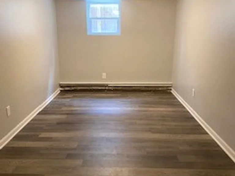 401 N Raynor Ave — Photo 8