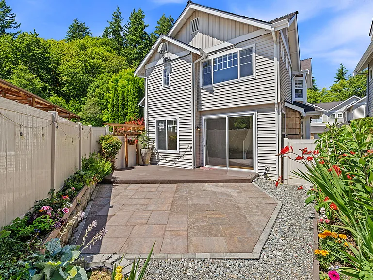 205 Newport Way NW #C1 — Photo 35