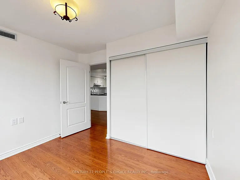 935 Sheppard Ave W #603 — Photo 32