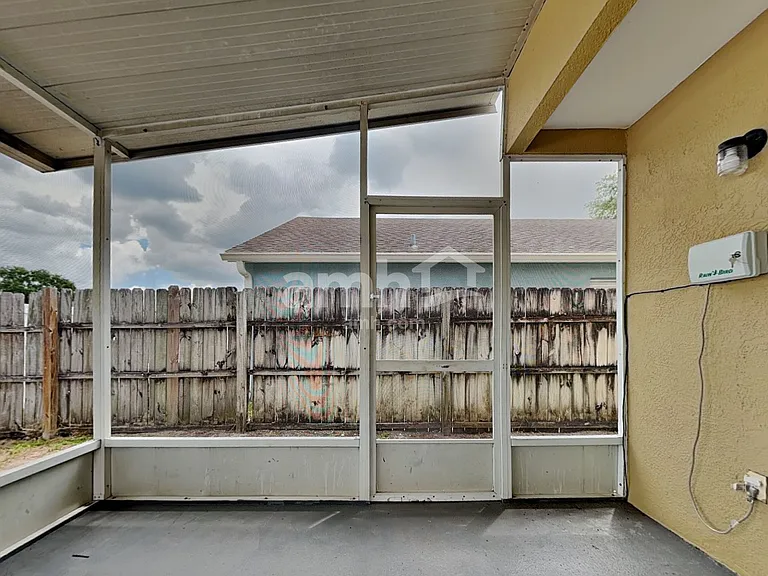 28721 Seashell Ct — Photo 20