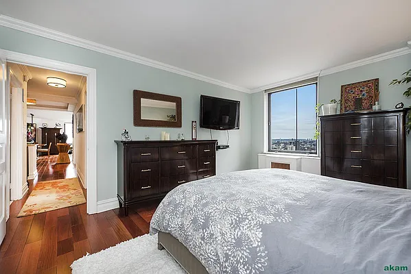 Sold by Akam Sales and Brokerage | media 6