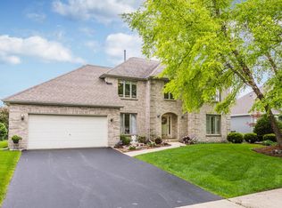 3772 Celeste Ln, Naperville, IL 60564