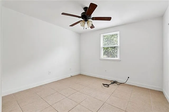 1123 Hillary St — Photo 11