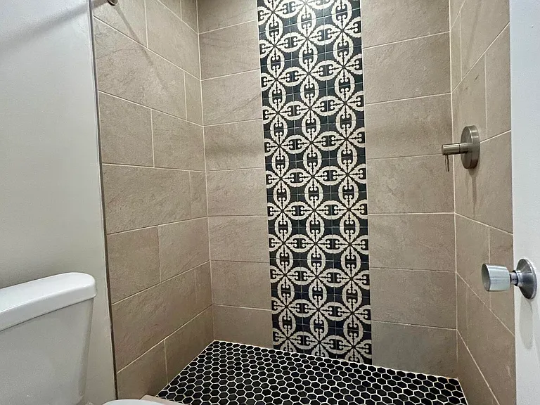 16415 Berry Way — Photo 15