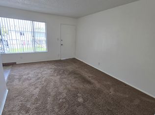 1422 S Townsend St #9, Santa Ana, CA 92704