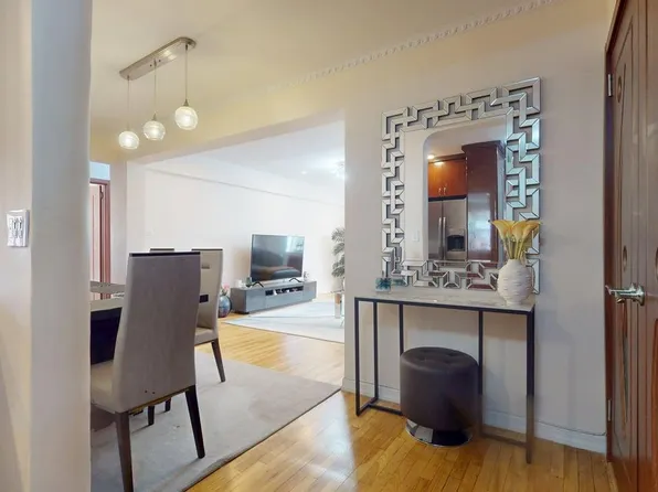 84-55 Daniels Street image 7 of 25