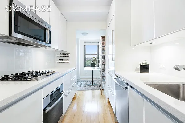 Rented by Compass | media 17